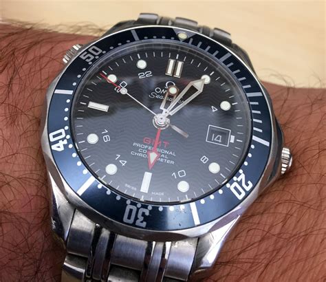 how to change date on omega seamaster professional|omega gmt set date.